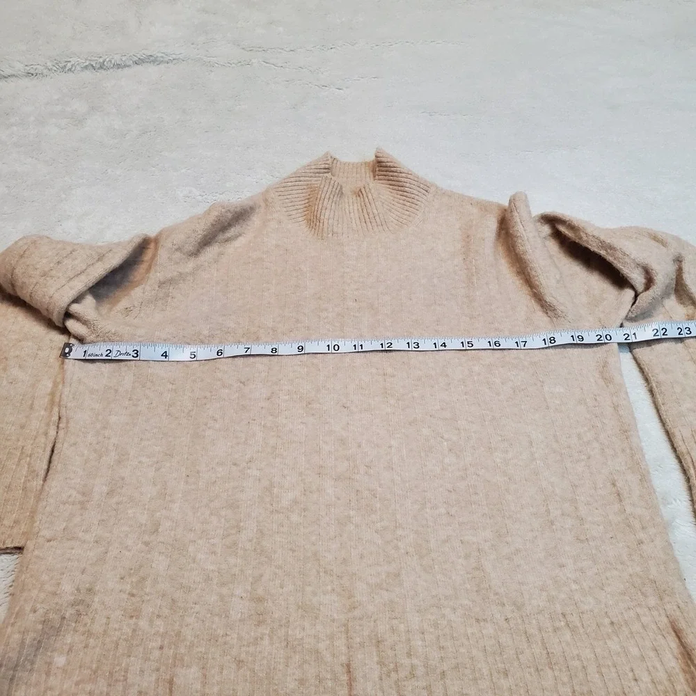 J. Crew Beige Angora Wool Blend Casual Preppy Classic Mockneck Cropped Sweater S
